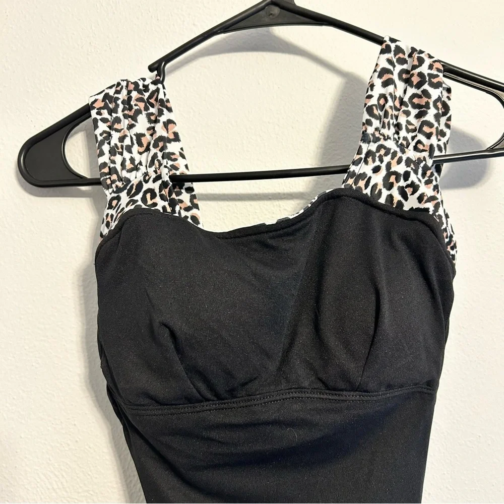 Albion nwt swimsuit